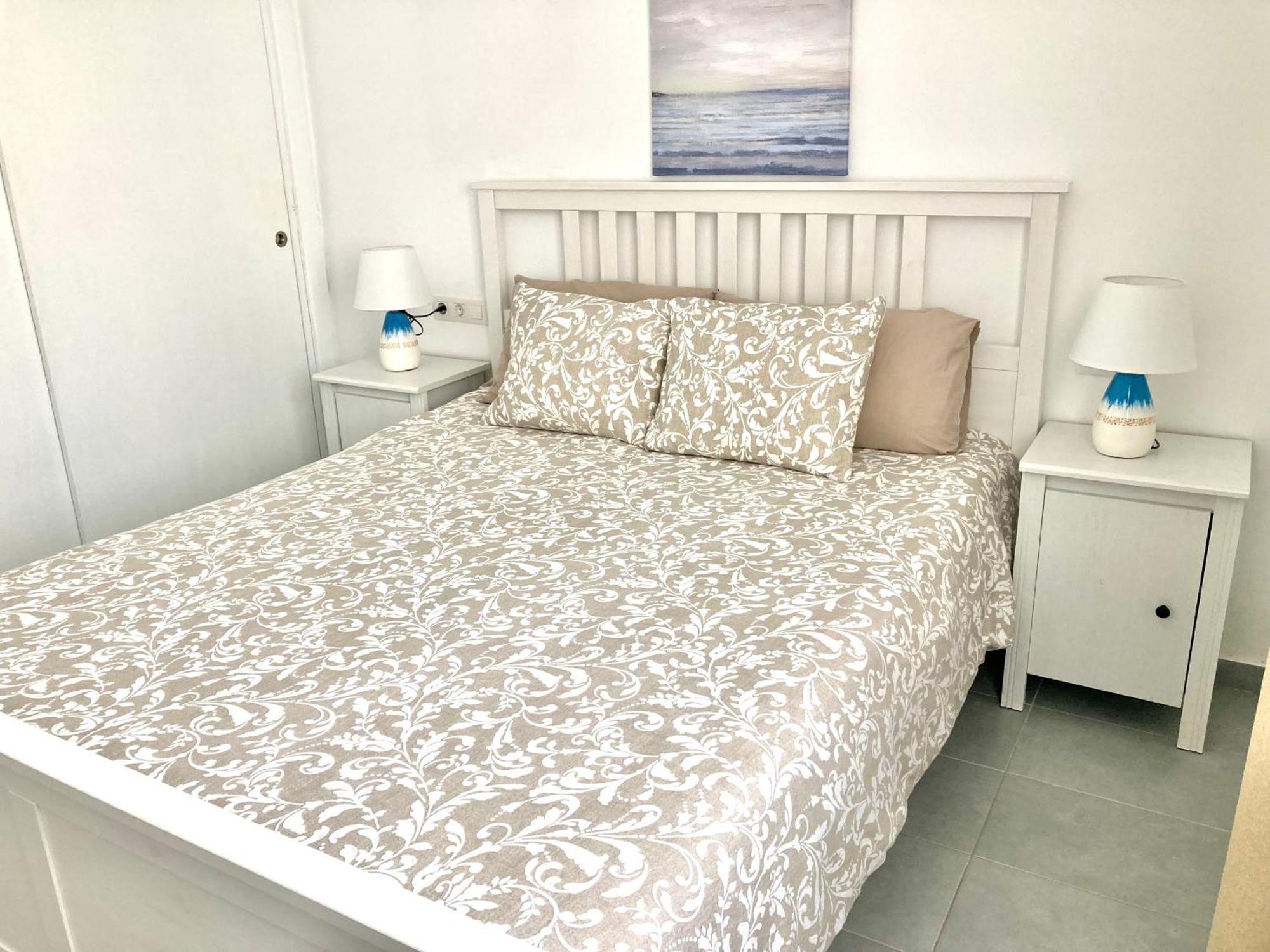 Ground Floor Apartment With Pool, Next To The Beach Коста-Тегисе Экстерьер фото